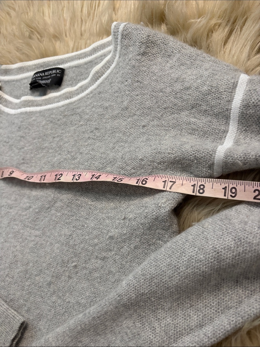 Banana Republic Taupe Filpucci Crewneck Sweater with White Seam Detail Small - Picture 5 of 6
